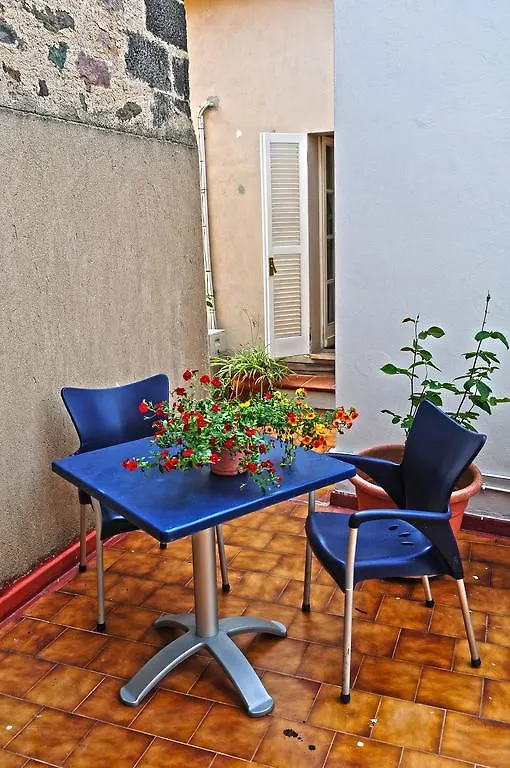 Olaspri Bed & Breakfast Oschiri