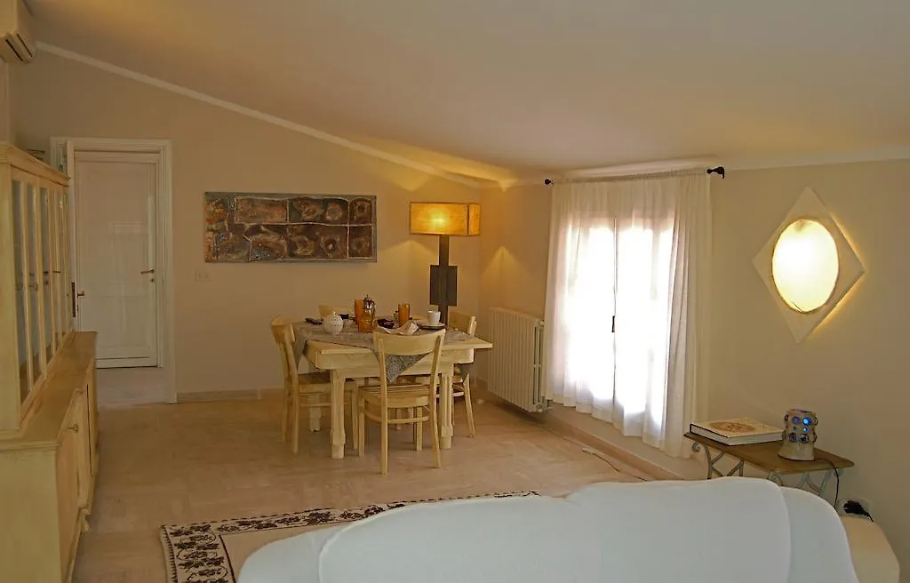 Olaspri Bed & Breakfast Oschiri