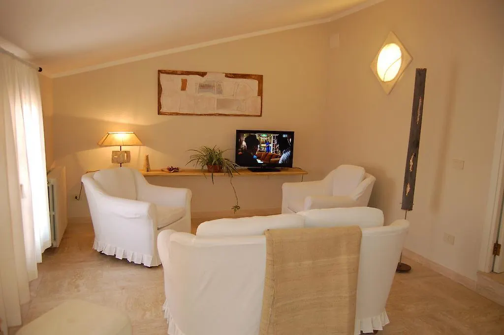 Olaspri Bed & Breakfast Oschiri