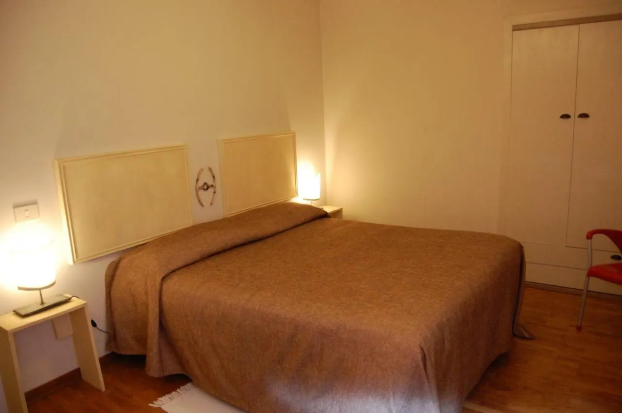 Olaspri Bed & Breakfast Oschiri